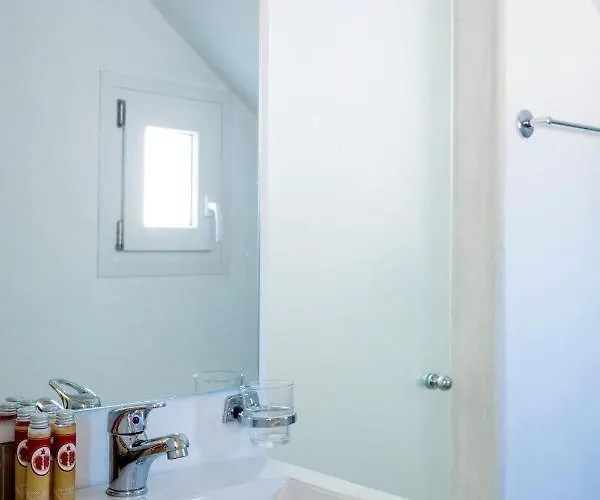 Deluxe Mykonos Del Sol Junior Outdoor Pool Ornos * Mykonos Town